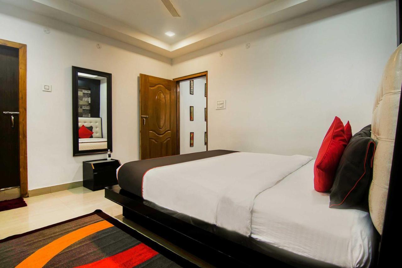 Collection O The Blu Bell Nizarapar Path Hotel Guwahati Exterior foto