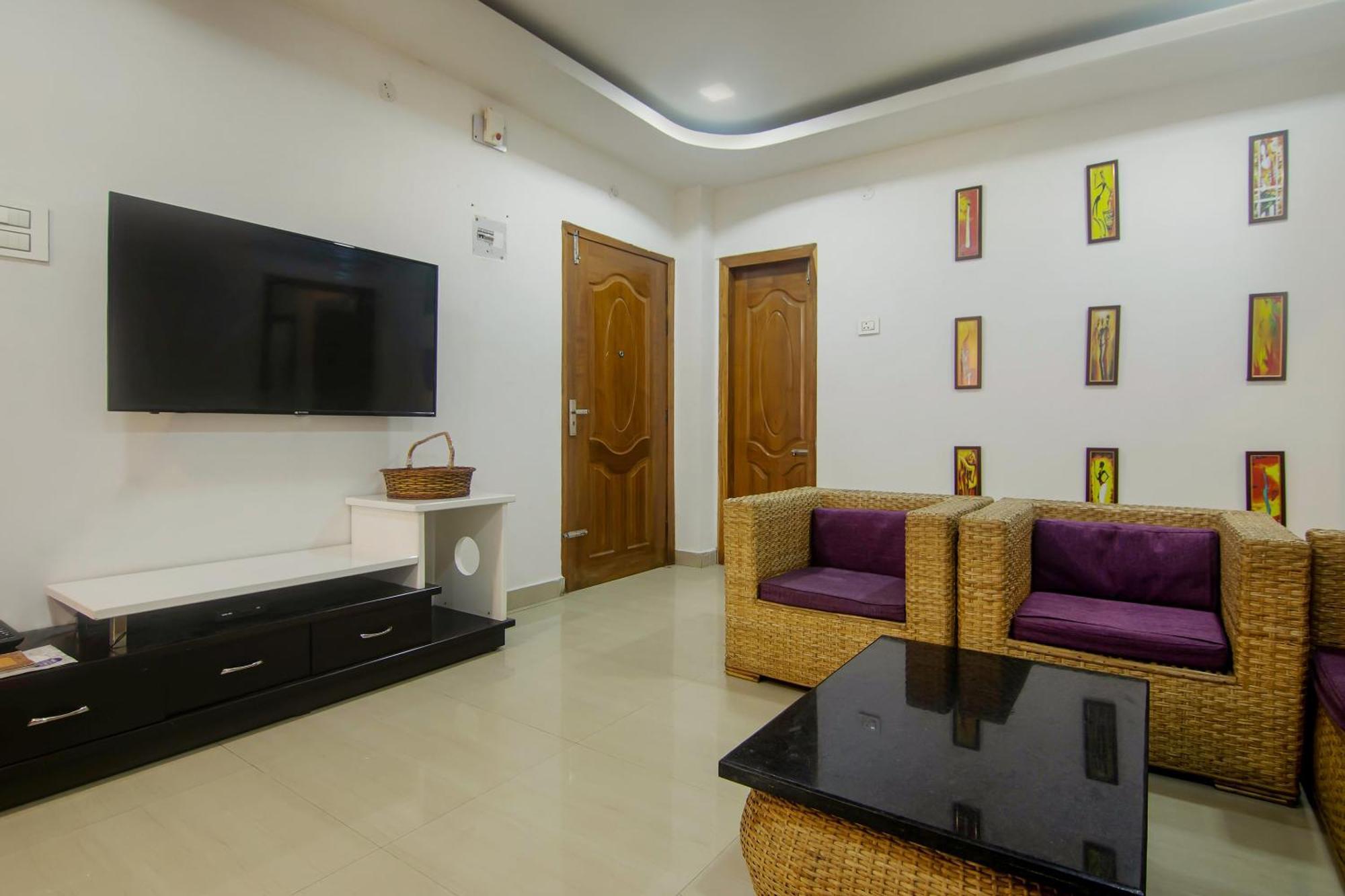 Collection O The Blu Bell Nizarapar Path Hotel Guwahati Exterior foto