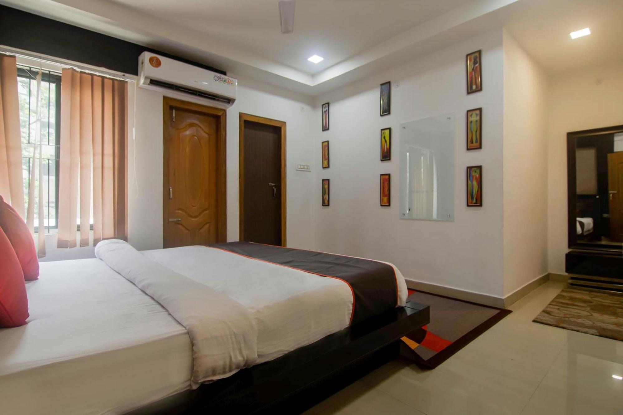 Collection O The Blu Bell Nizarapar Path Hotel Guwahati Exterior foto